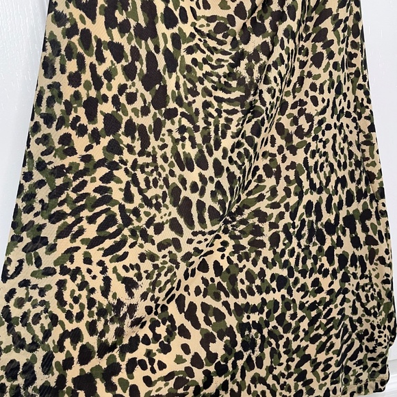 Cheetah print mini dress - Picture 4 of 6